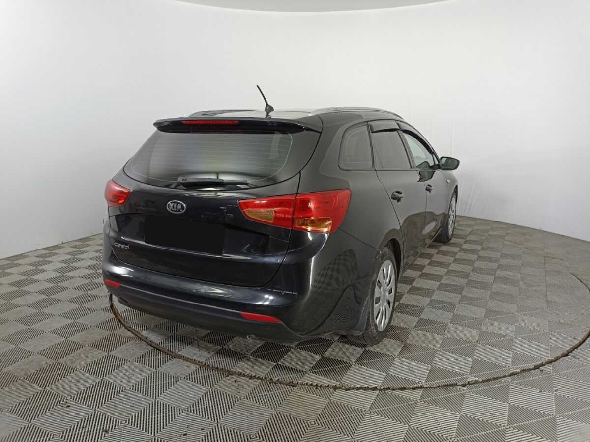Купить Kia Ceed, 2015, 127 002 км.. Фото: #3