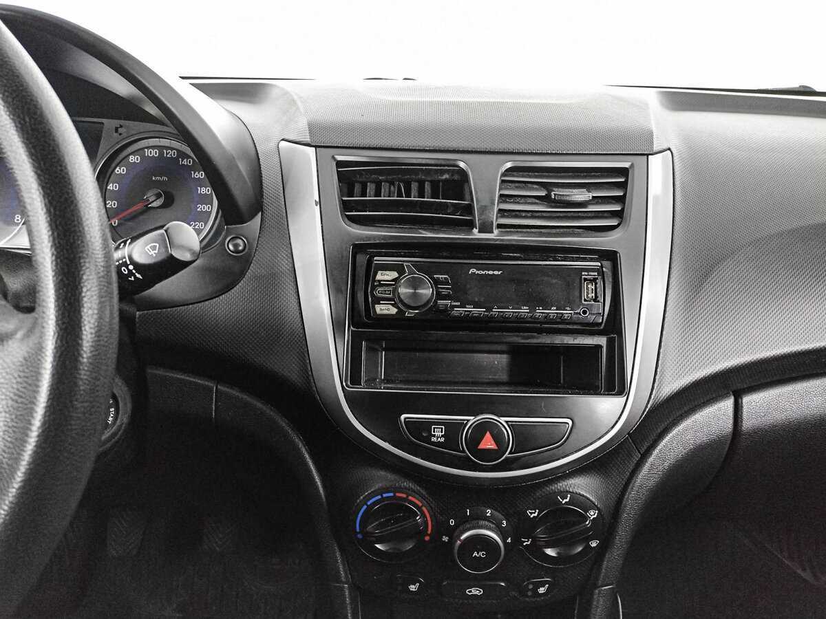 Купить Hyundai Solaris, 2015, 202 110 км.. Фото: #12