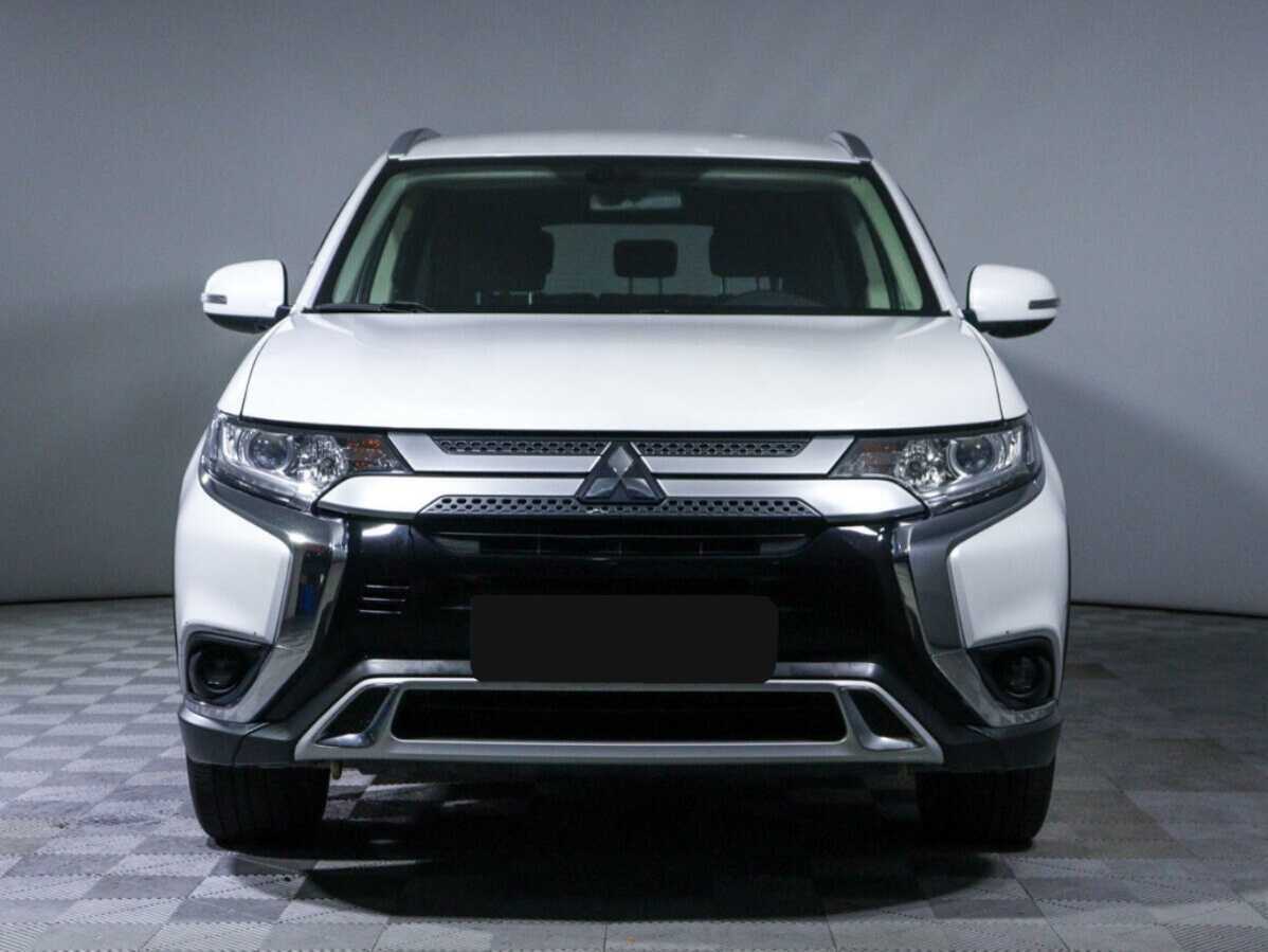 Купить Mitsubishi Outlander, 2018, 60 120 км.. Фото: #1