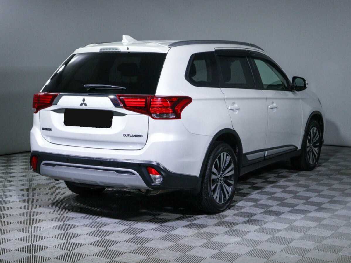 Купить Mitsubishi Outlander, 2018, 60 120 км.. Фото: #4