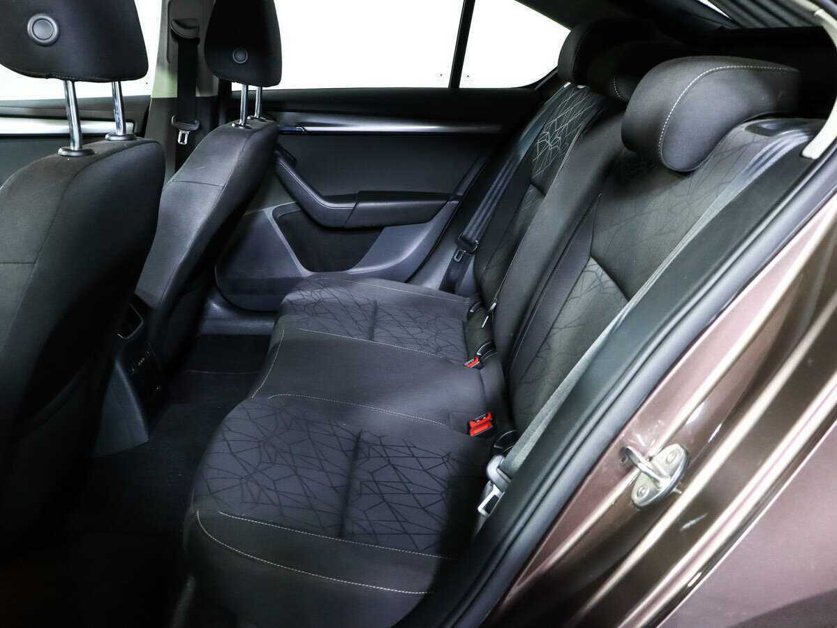 Купить Skoda Octavia, 2019, 249 529 км.. Фото: #9