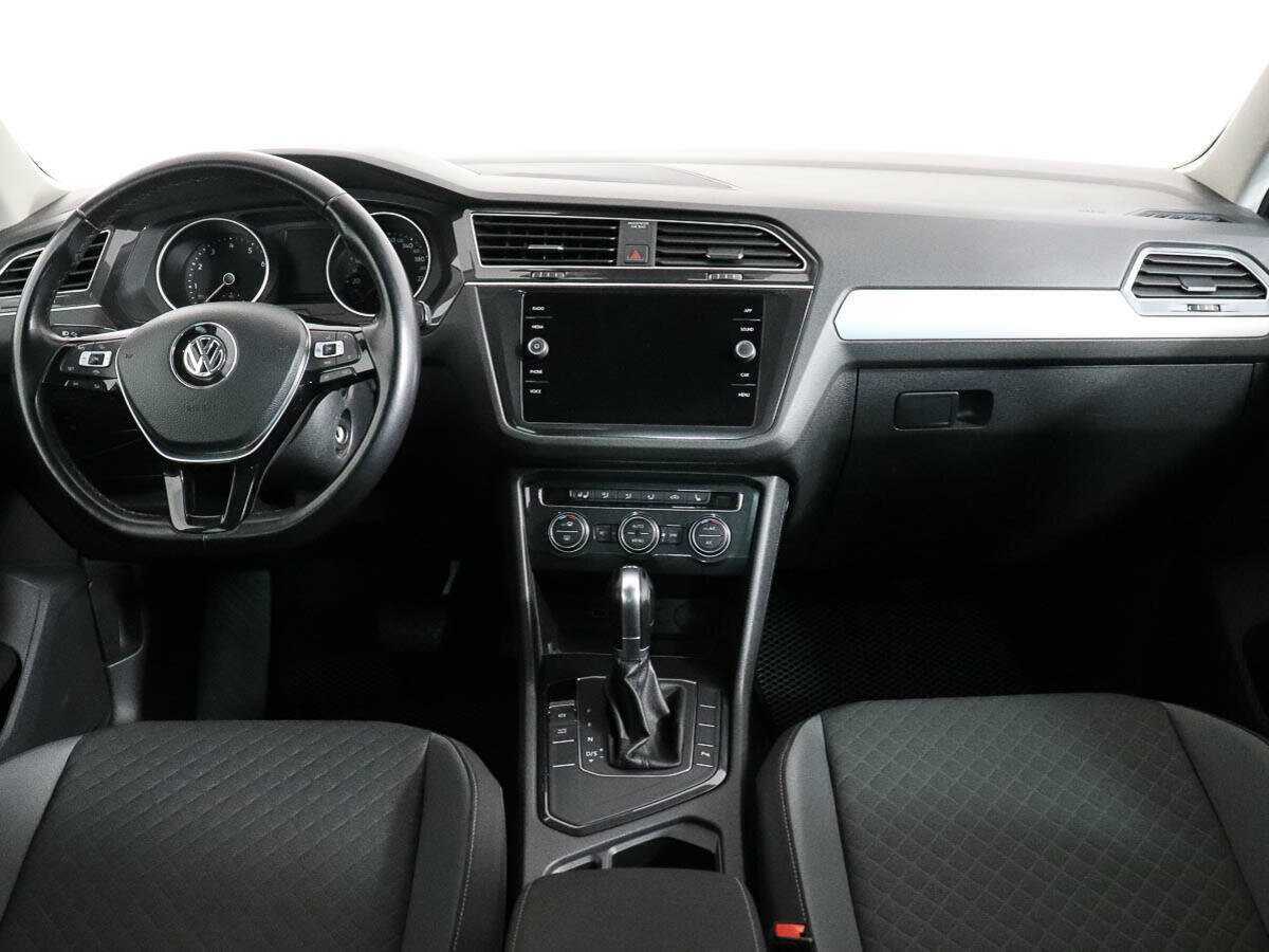 Купить Volkswagen Tiguan, 2018, 73 850 км.. Фото: #9