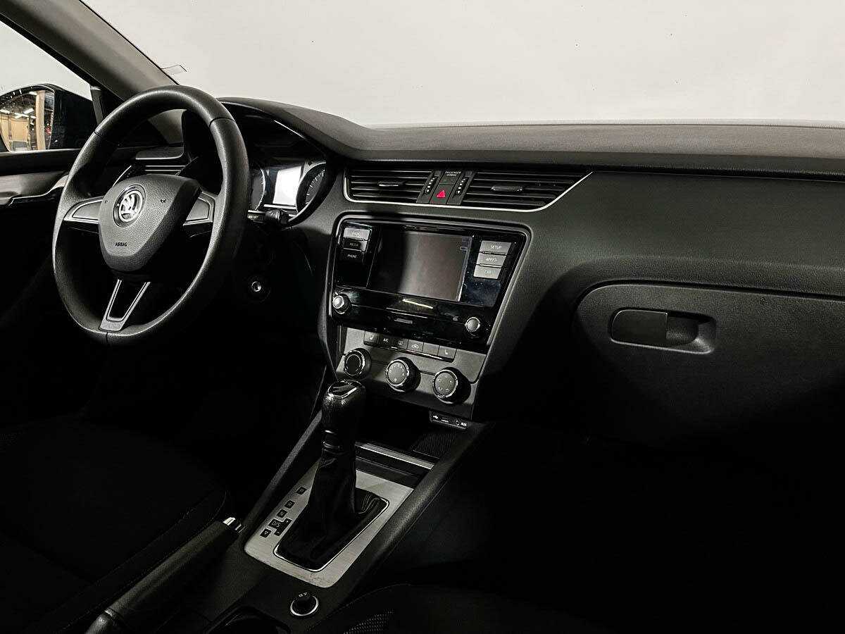 Купить Skoda Octavia, 2017, 117 673 км.. Фото: #8