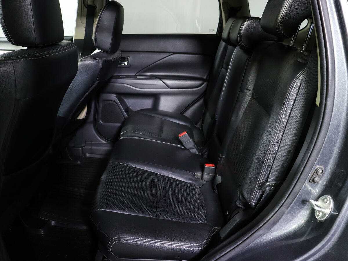 Купить Mitsubishi Outlander, 2013, 238 883 км.. Фото: #7