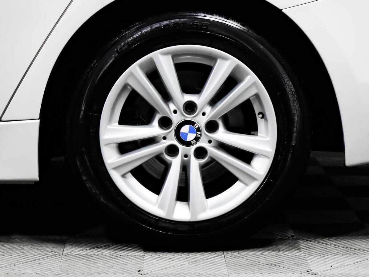 Купить BMW 3 серии, 2018, 121 179 км.. Фото: #13