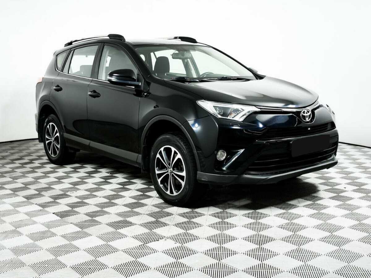 Купить Toyota RAV4, 2018, 66 636 км.. Фото: #2