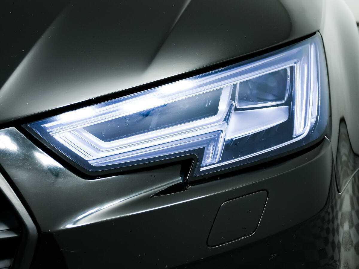 Купить Audi A4, 2017, 110 602 км.. Фото: #13