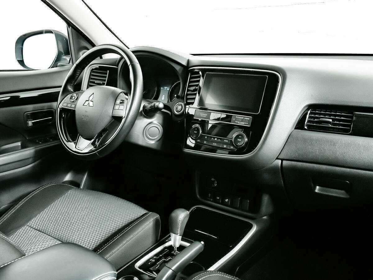 Купить Mitsubishi Outlander, 2018, 112 900 км.. Фото: #6
