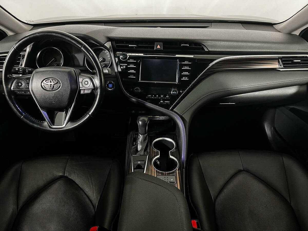 Купить Toyota Camry, 2018, 106 160 км.. Фото: #11