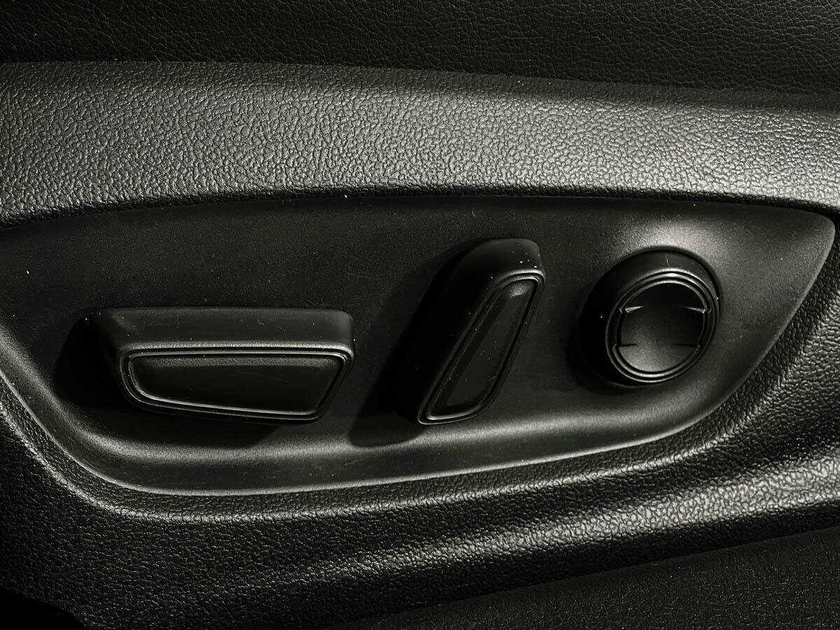 Купить Toyota Camry, 2018, 106 160 км.. Фото: #13