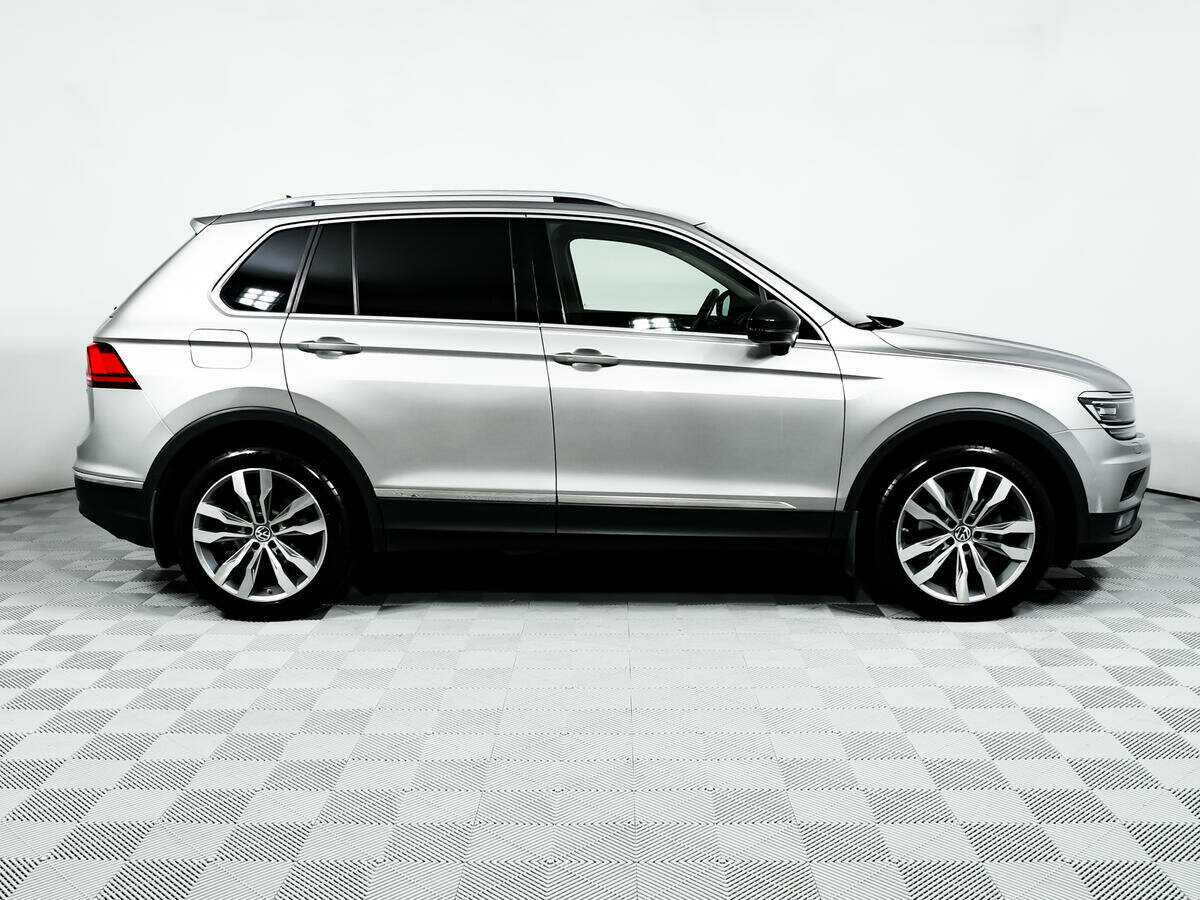 Купить Volkswagen Tiguan, 2019, 106 563 км.. Фото: #3