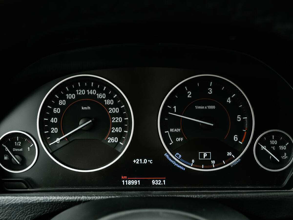 Купить BMW 3 серии, 2016, 119 100 км.. Фото: #9