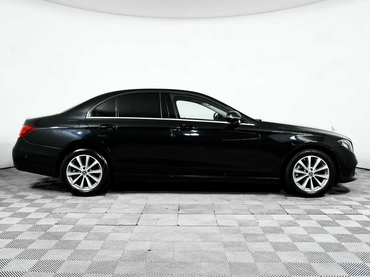 Купить Mercedes-Benz E-Класс, 2019, 233 200 км.. Фото: #3