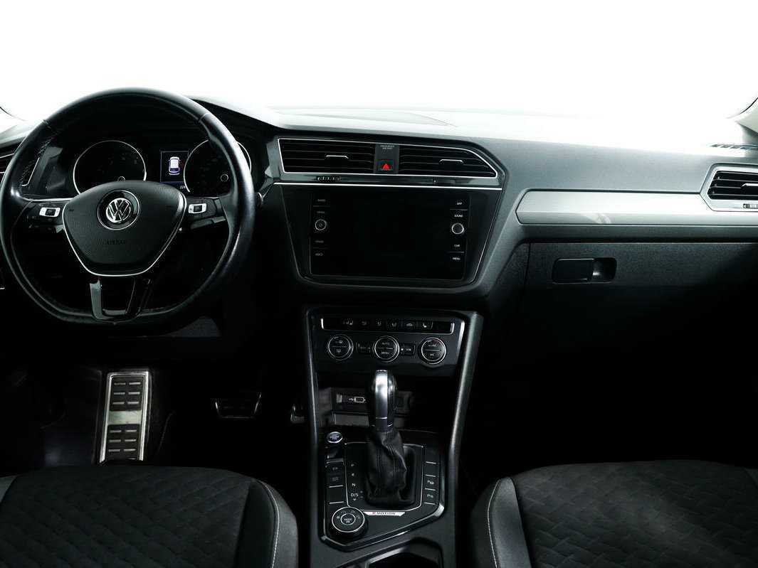 Купить Volkswagen Tiguan, 2018, 177 233 км.. Фото: #10