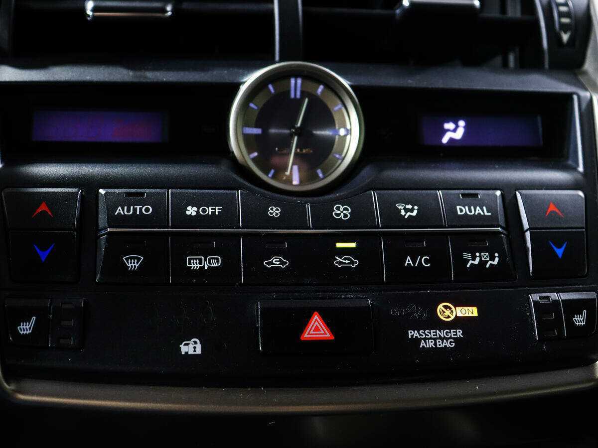 Купить Lexus NX, 2015, 129 100 км.. Фото: #13