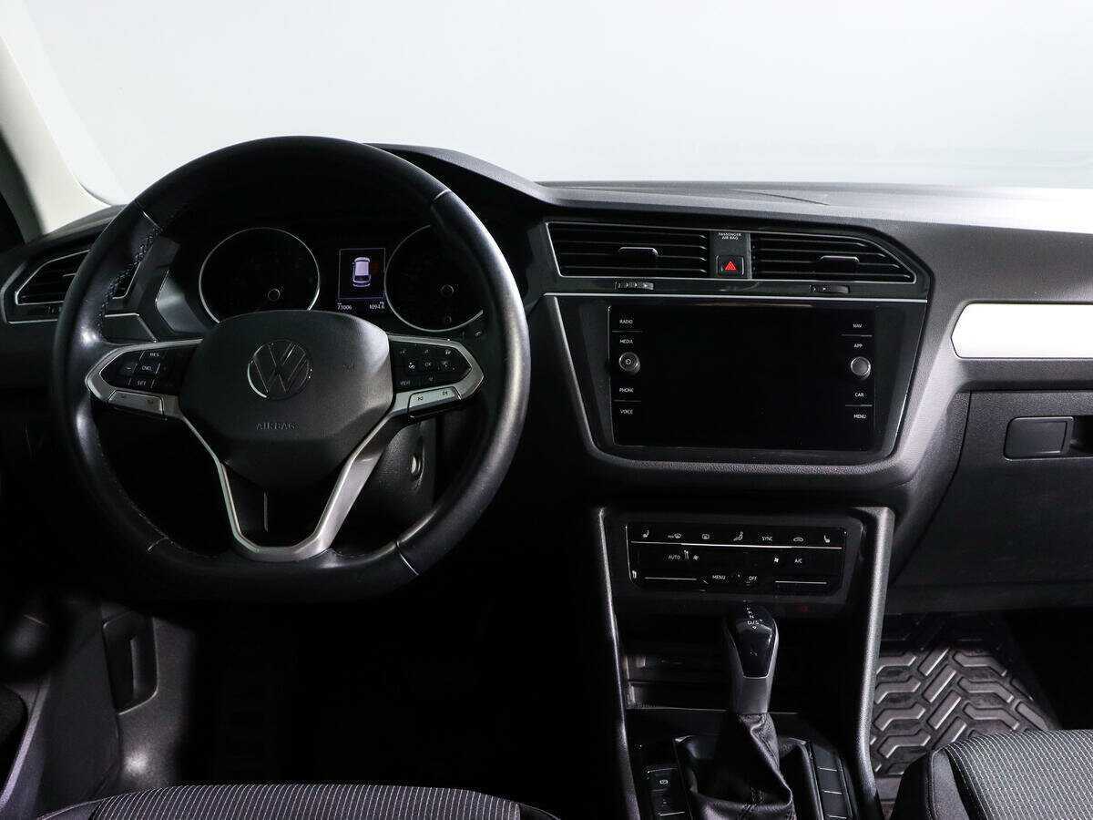Купить Volkswagen Tiguan, 2021, 72 990 км.. Фото: #8