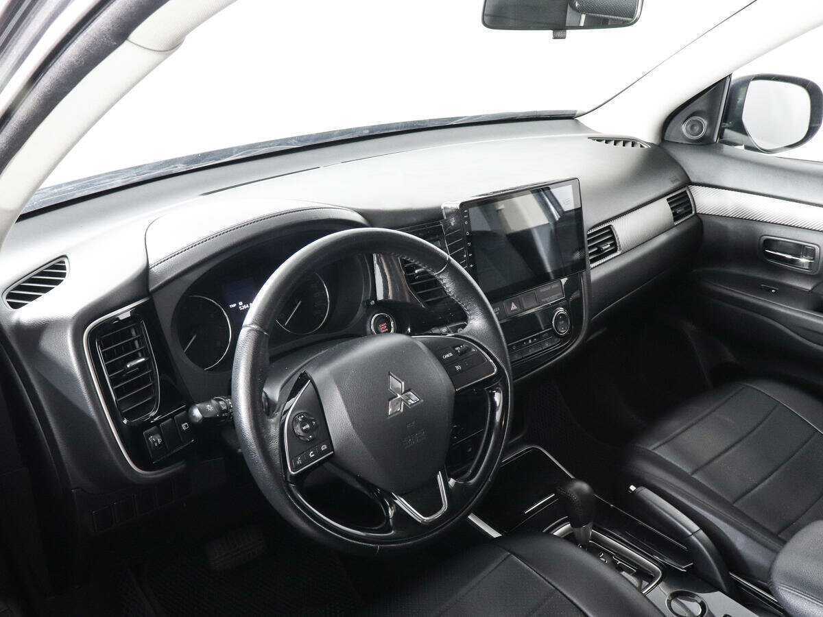 Купить Mitsubishi Outlander, 2018, 98 383 км.. Фото: #8