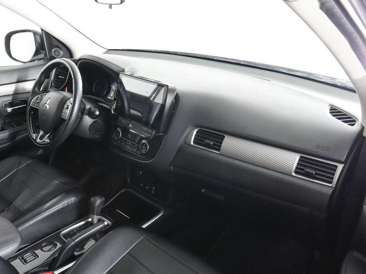 Купить Mitsubishi Outlander, 2018, 98 383 км.. Фото: #9