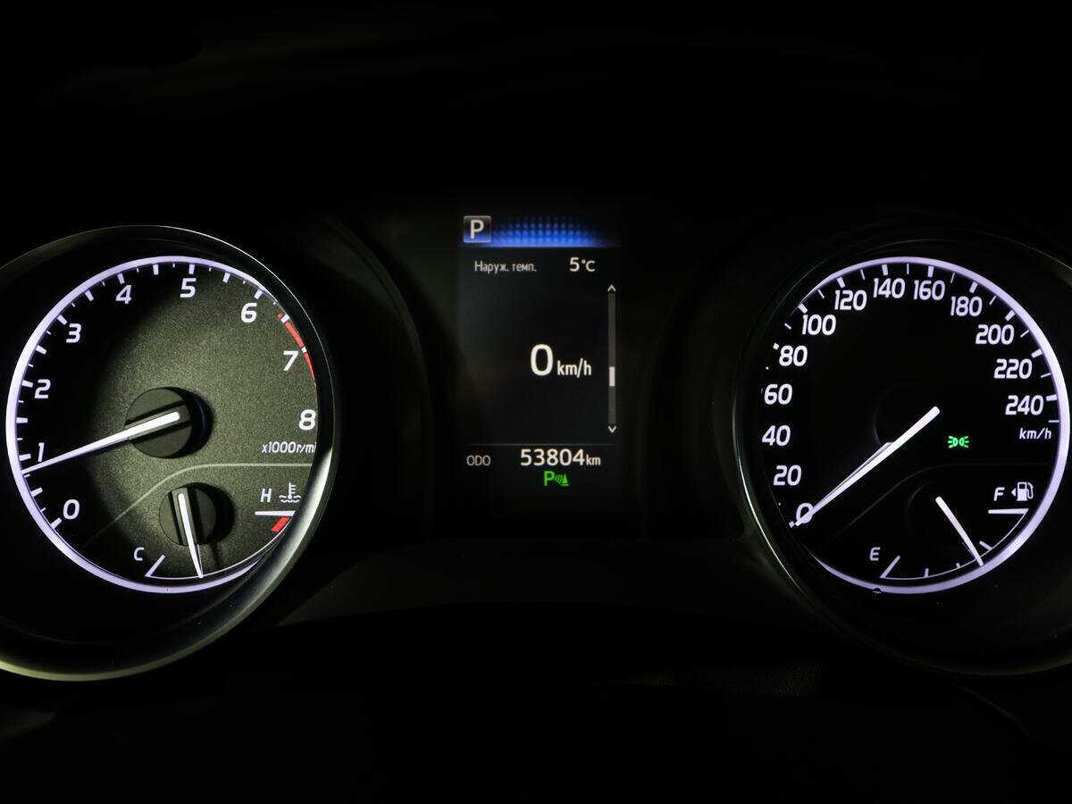 Купить Toyota Camry, 2018, 53 790 км.. Фото: #10