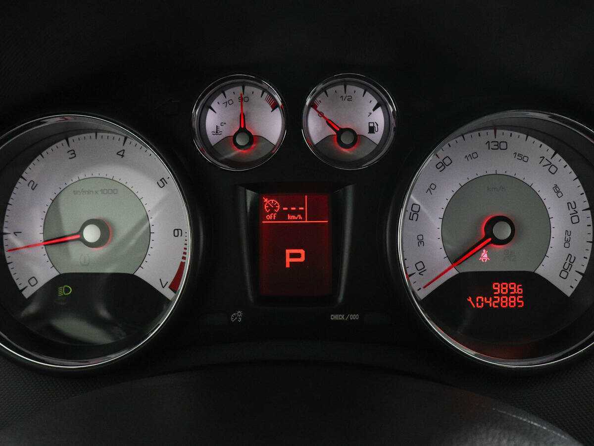 Купить Peugeot 408, 2016, 42 883 км.. Фото: #10