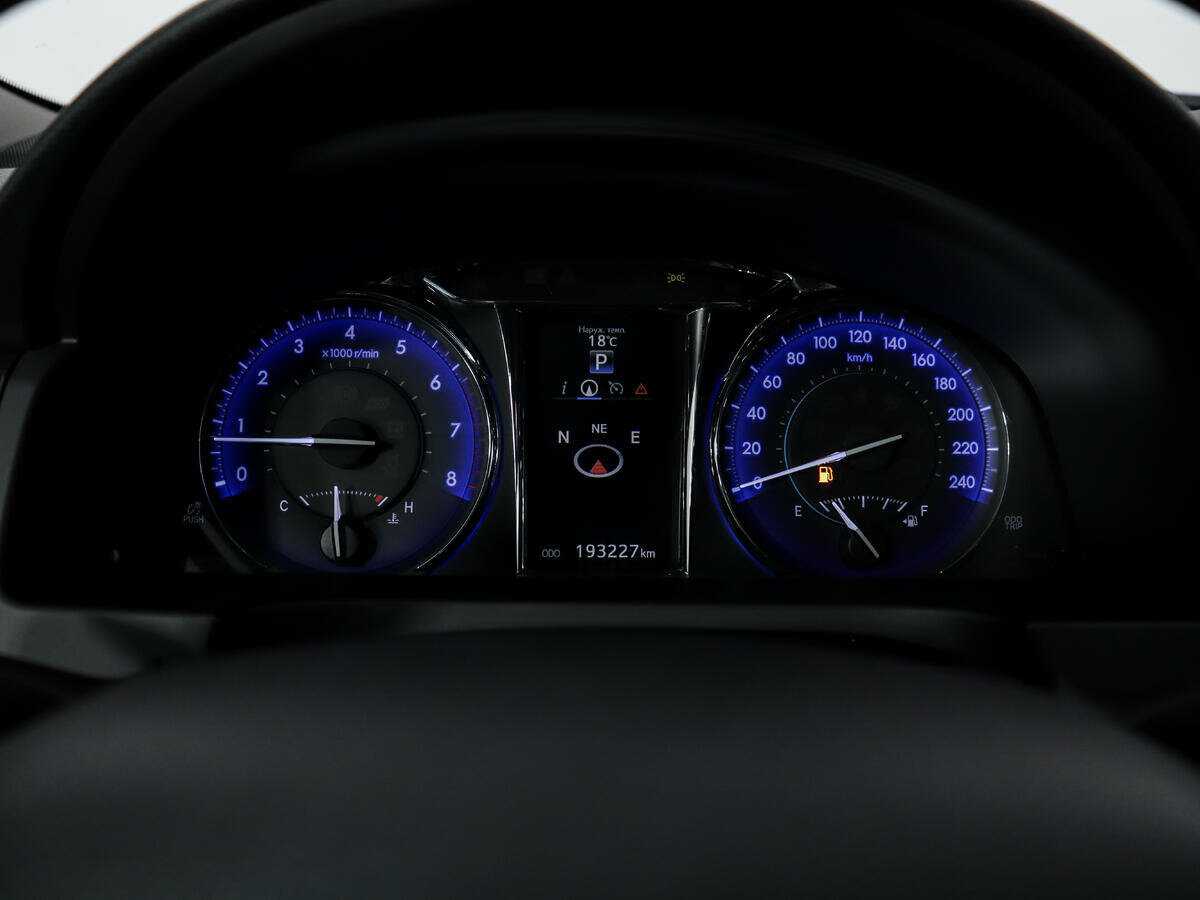 Купить Toyota Camry, 2016, 193 226 км.. Фото: #14