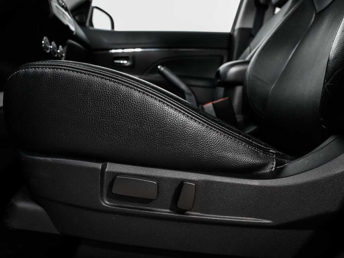 Купить Mitsubishi ASX, 2012, 141 430 км.. Фото: #9