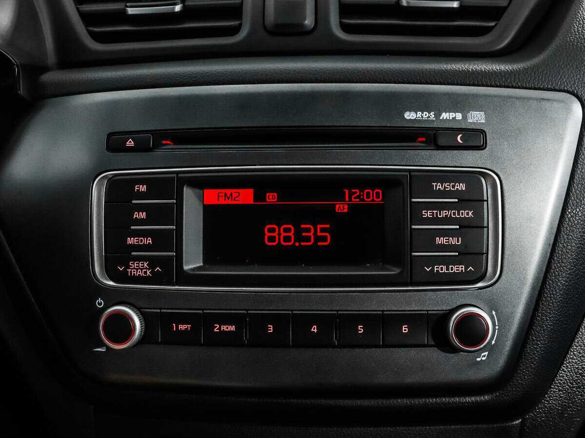 Купить Kia Rio, 2015, 116 181 км.. Фото: #12