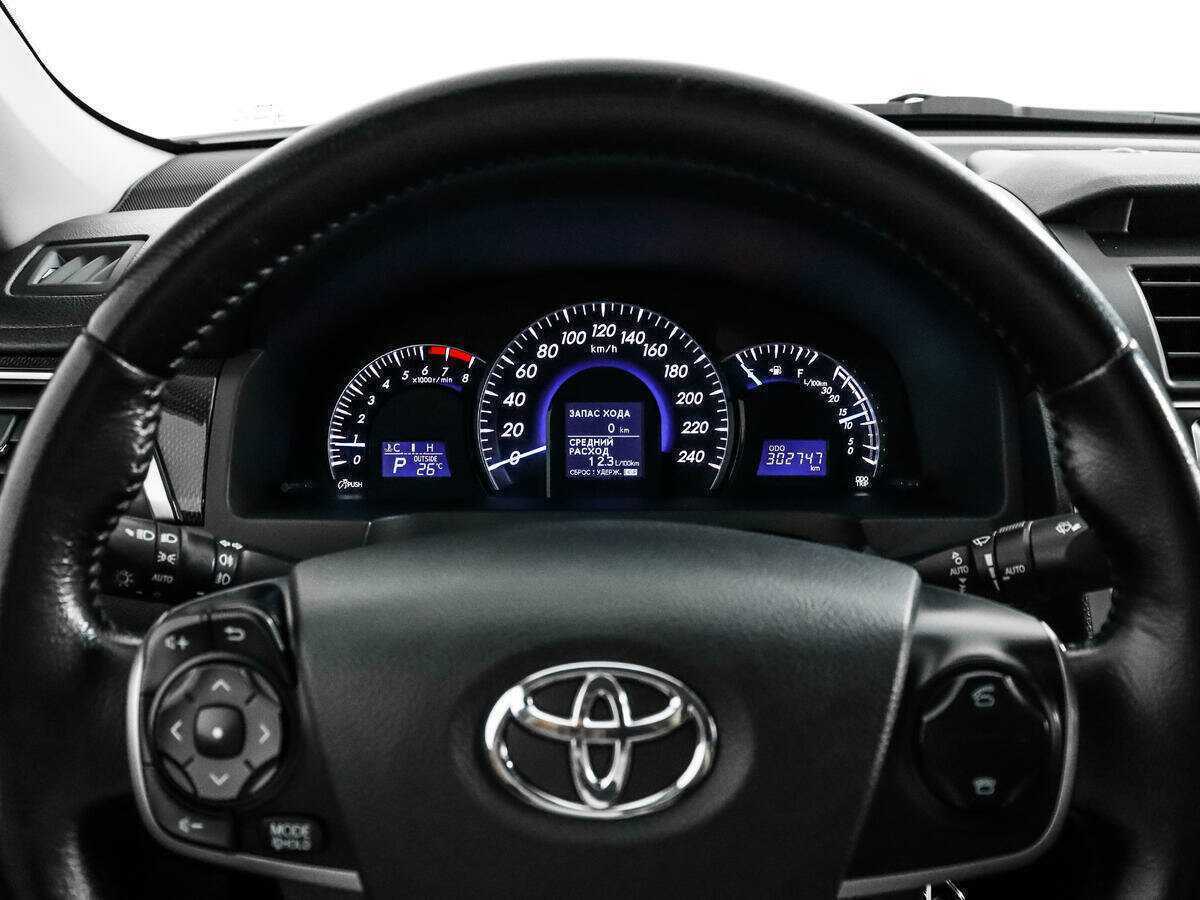 Купить Toyota Camry, 2014, 302 746 км.. Фото: #16