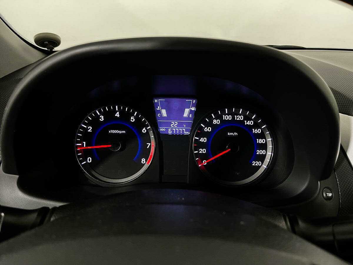 Купить Hyundai Solaris, 2012, 67 774 км.. Фото: #10