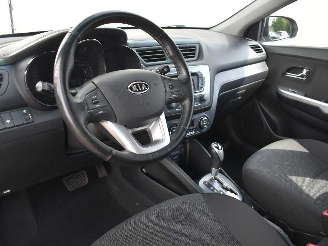Купить Kia Rio, 2012, 135 149 км.. Фото: #10