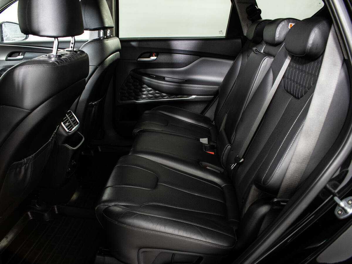 Купить Hyundai Santa Fe, 2018, 233 178 км.. Фото: #9