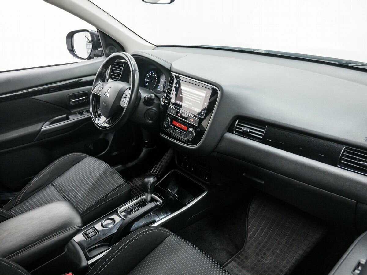 Купить Mitsubishi Outlander, 2019, 111 462 км.. Фото: #7