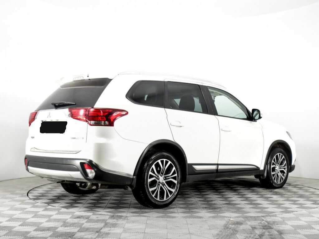 Купить Mitsubishi Outlander, 2017, 175 613 км.. Фото: #4