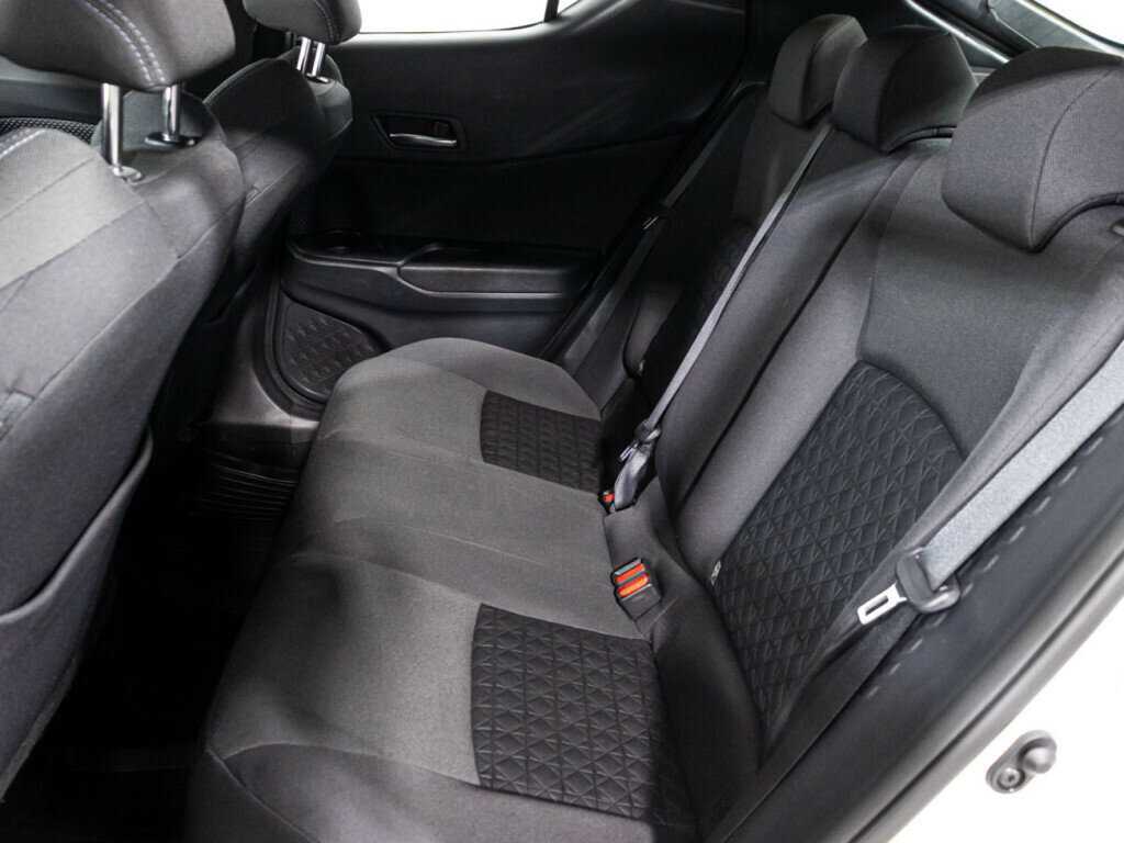 Купить Toyota C-HR, 2020, 108 637 км.. Фото: #9