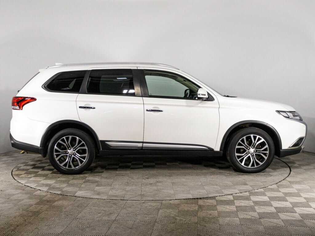 Купить Mitsubishi Outlander, 2018, 93 742 км.. Фото: #3