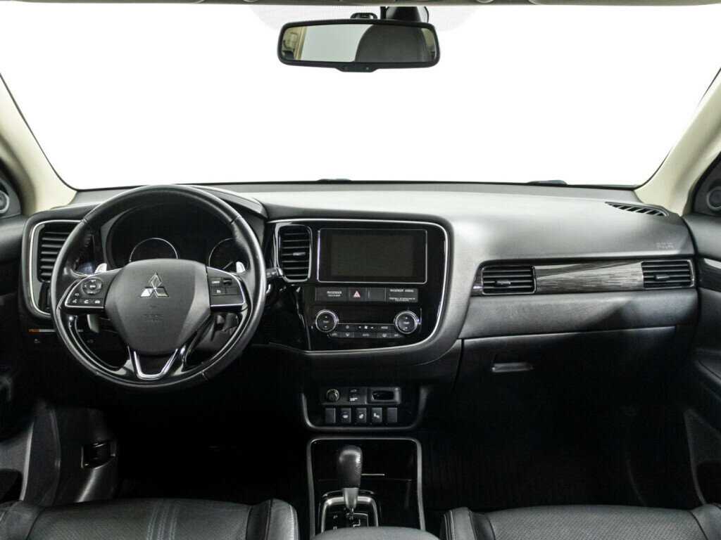 Купить Mitsubishi Outlander, 2018, 93 742 км.. Фото: #12