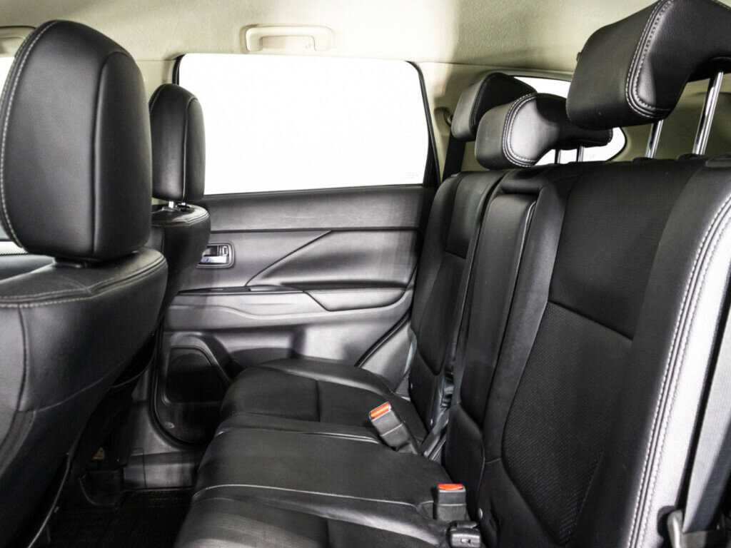 Купить Mitsubishi Outlander, 2013, 97 573 км.. Фото: #9