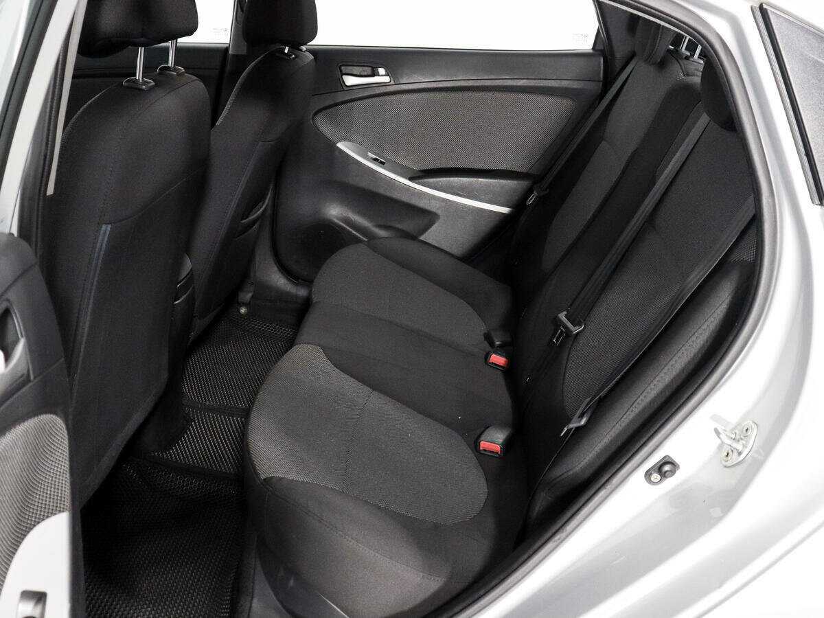 Купить Hyundai Solaris, 2013, 232 271 км.. Фото: #9