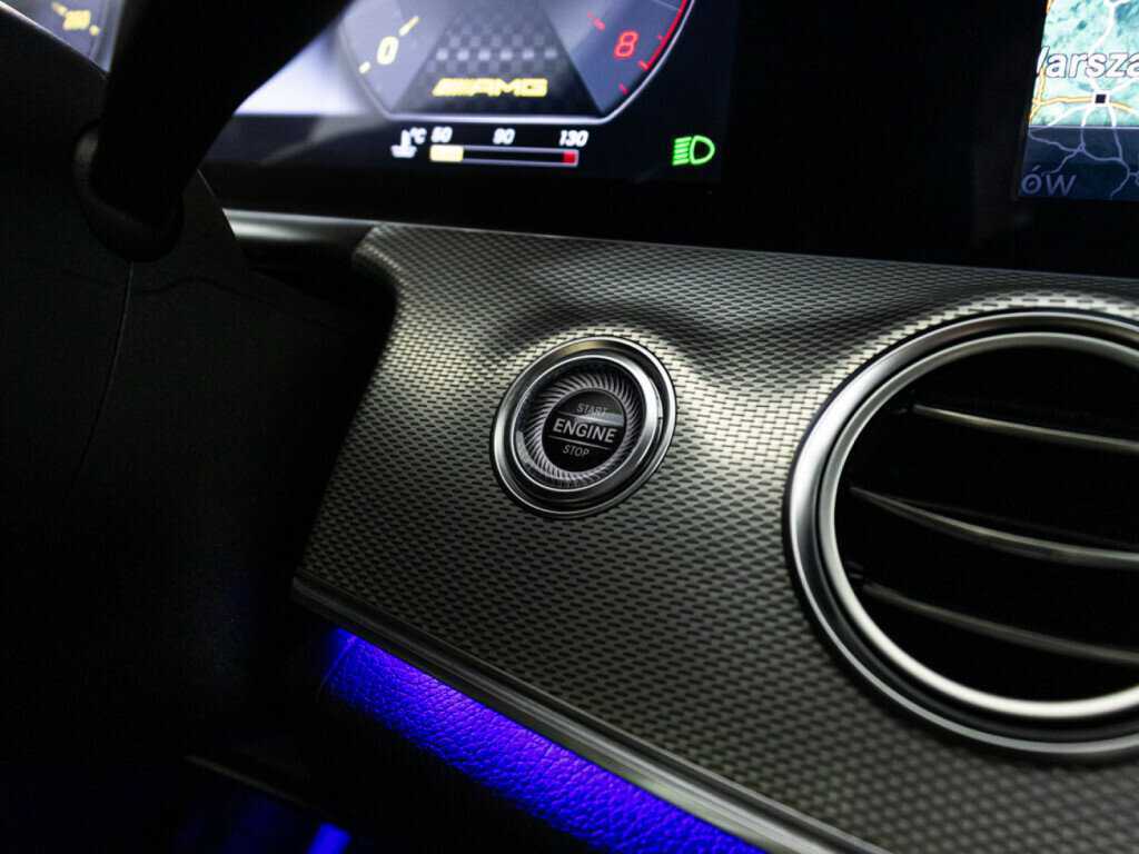 Купить Mercedes-Benz E-Класс, 2017, 98 794 км.. Фото: #17
