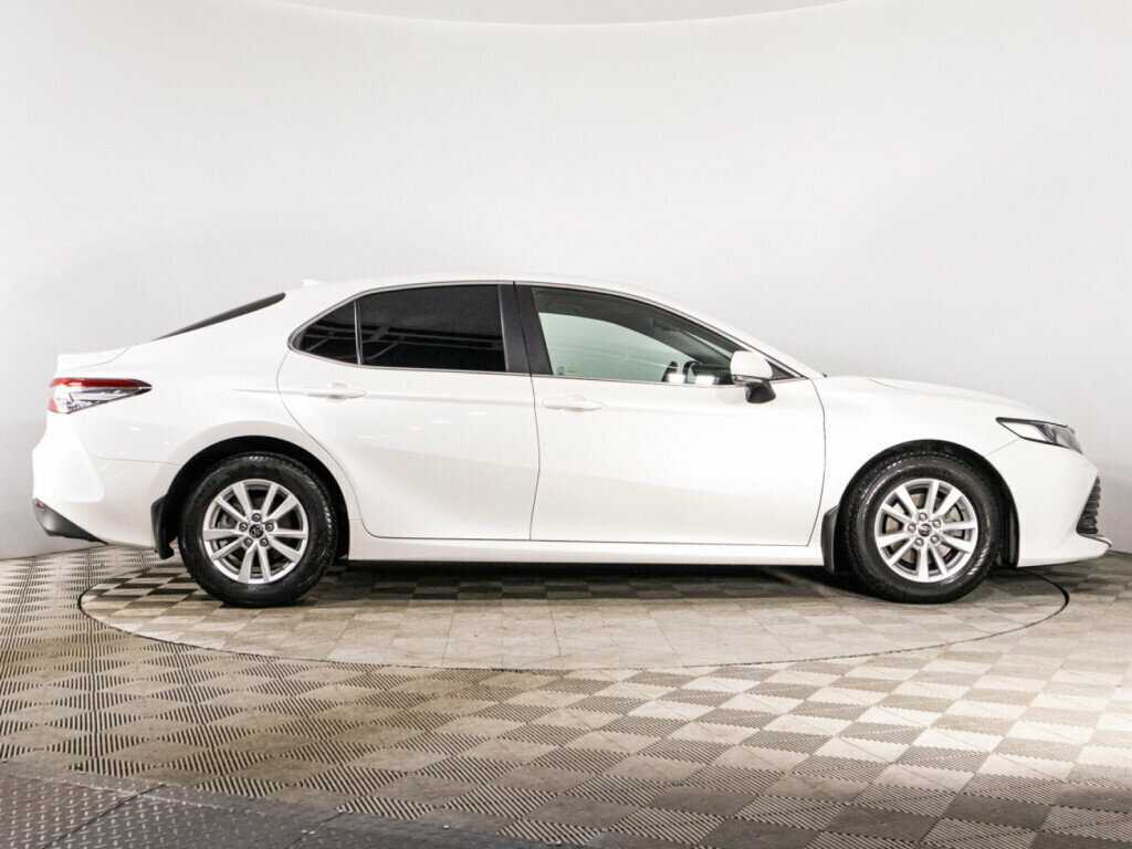 Купить Toyota Camry, 2018, 130 885 км.. Фото: #3