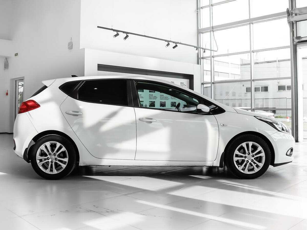 Купить Kia Ceed, 2013, 137 500 км.. Фото: #3