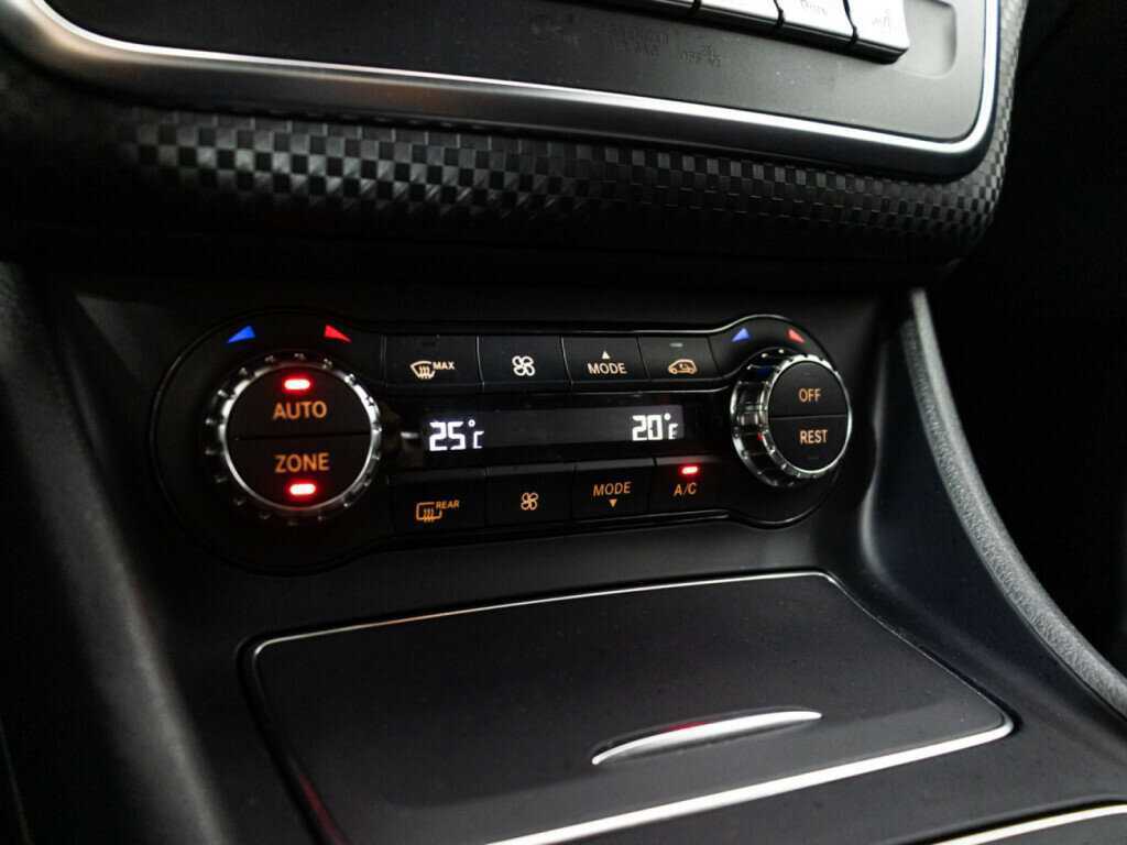 Купить Mercedes-Benz A-Класс, 2016, 105 560 км.. Фото: #14