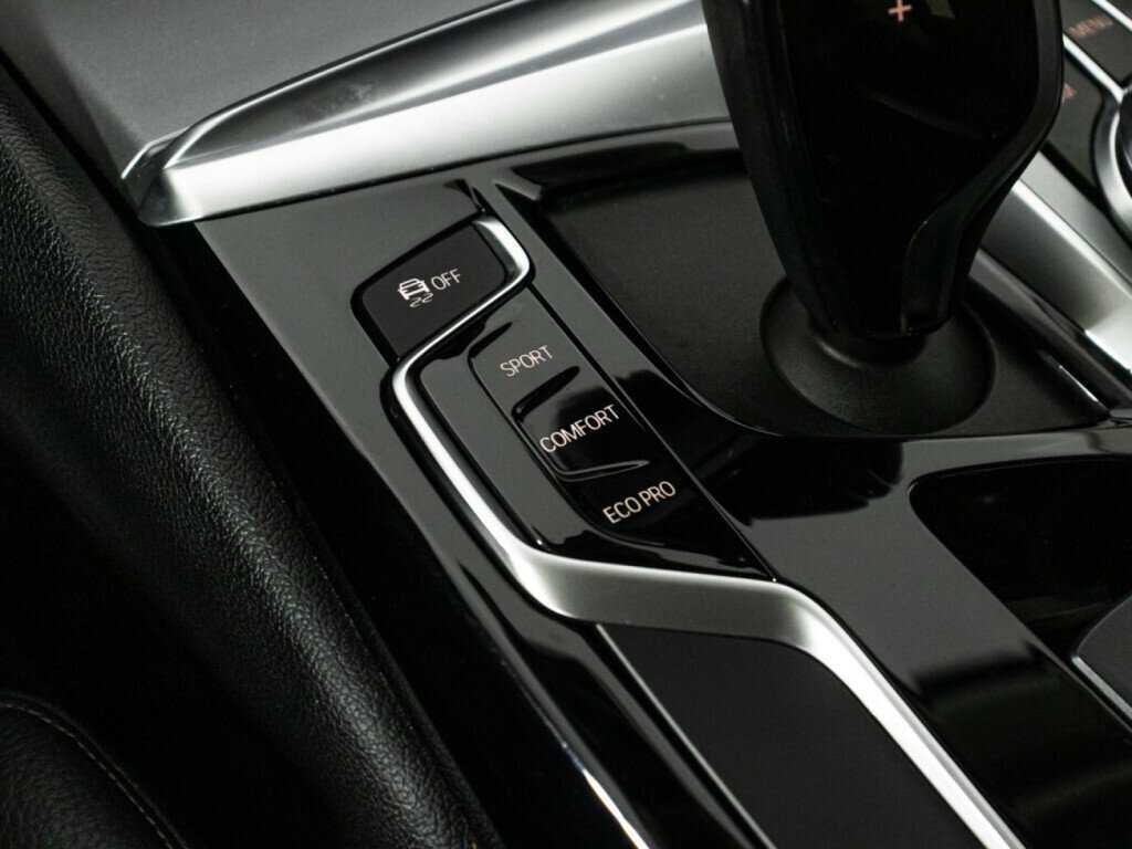 Купить BMW 5 серии, 2018, 224 955 км.. Фото: #19