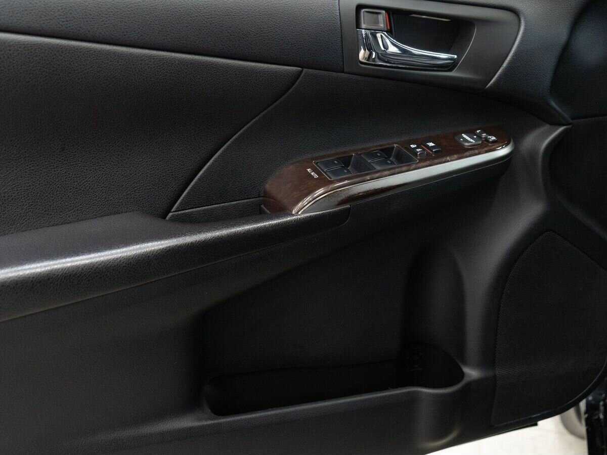 Купить Toyota Camry, 2017, 146 000 км.. Фото: #13