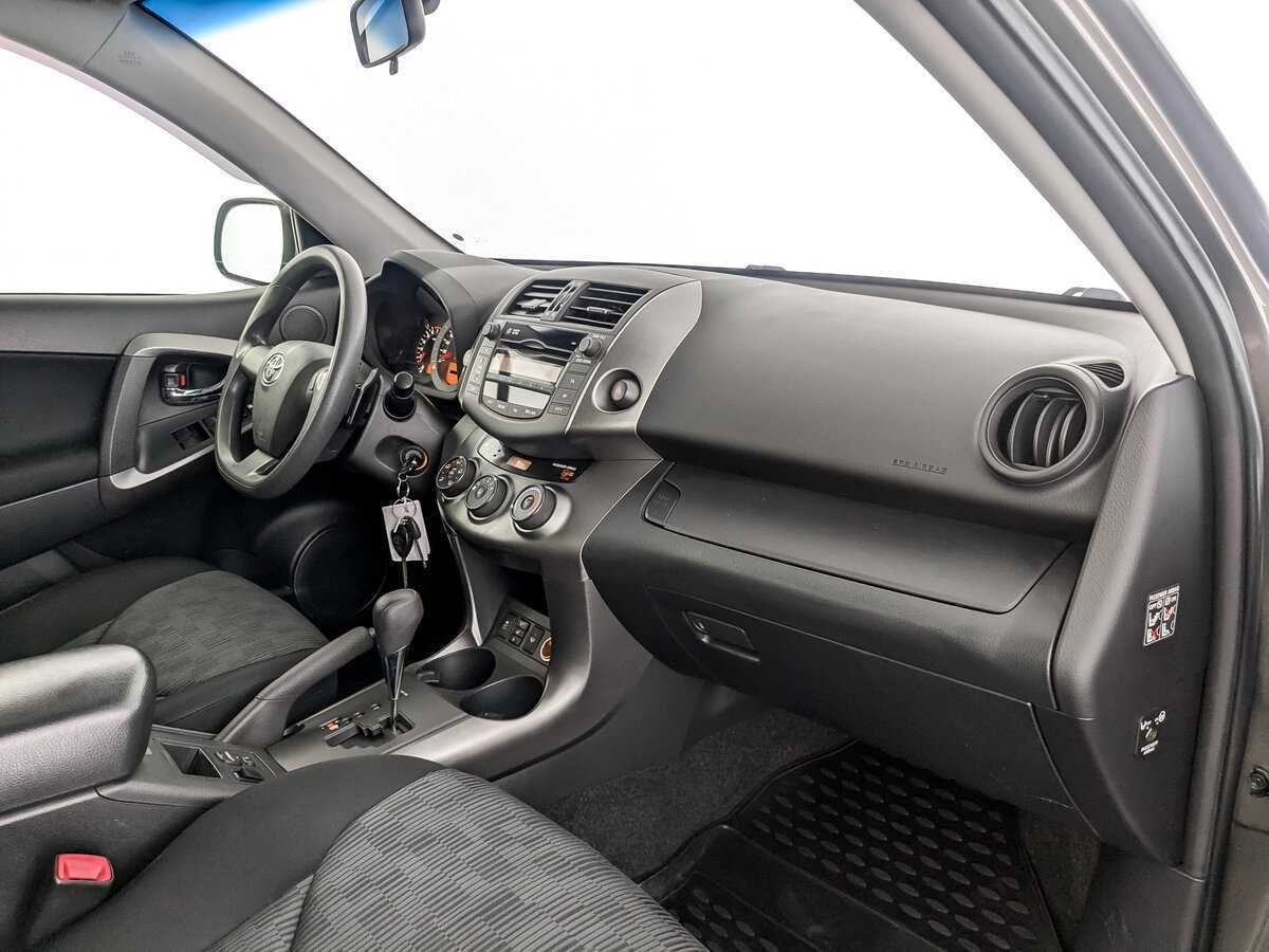 Купить Toyota RAV4, 2012, 106 585 км.. Фото: #10