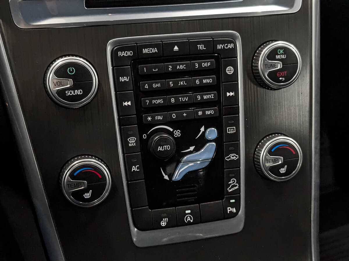 Купить Volvo XC60, 2015, 141 924 км.. Фото: #20