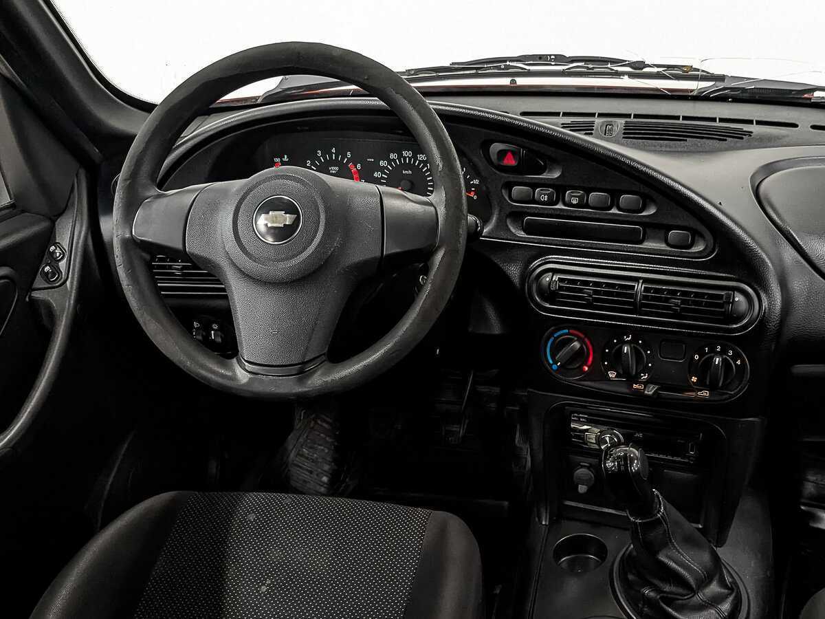 Купить Chevrolet Niva, 2015, 111 856 км.. Фото: #24