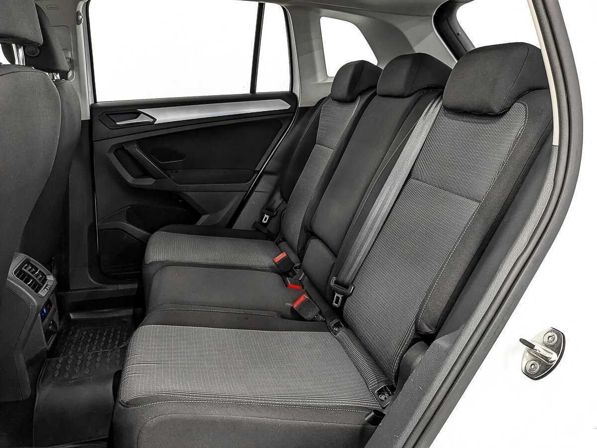 Купить Volkswagen Tiguan, 2021, 142 432 км.. Фото: #17