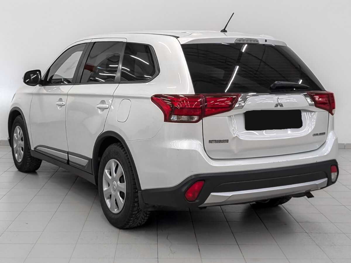 Купить Mitsubishi Outlander, 2015, 176 821 км.. Фото: #6