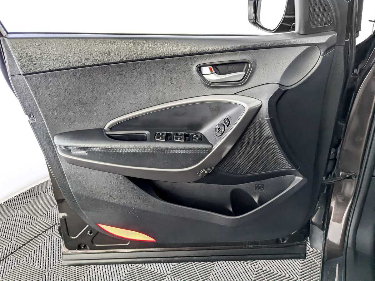 Купить Hyundai Santa Fe, 2016, 193 742 км.. Фото: #18